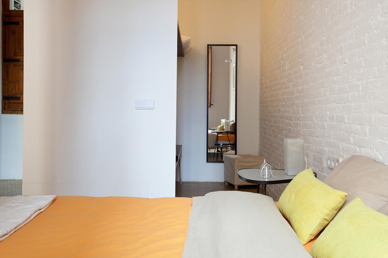Borrell - Near Ramblas Barcelona Exterior photo